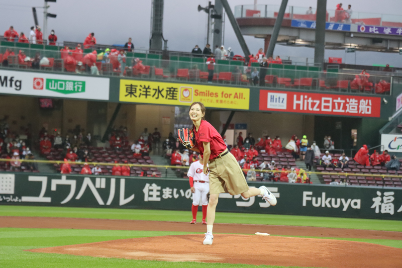 マツダスタジアム 始球式